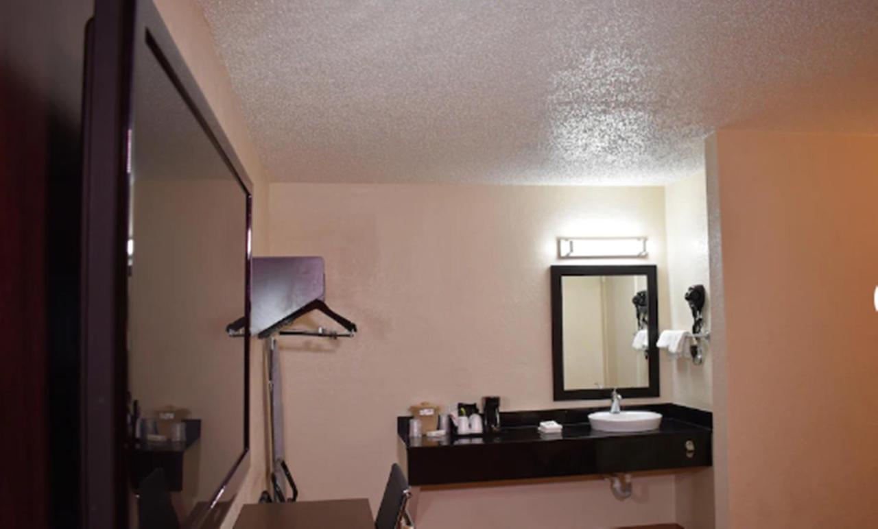 Red Roof Inn San Antonio Northeast - Rittiman Rd Kültér fotó